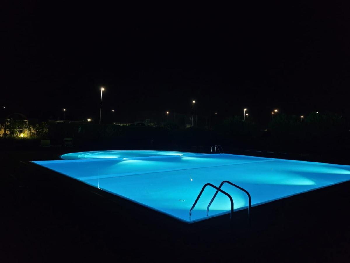Dolce Blu Sirmione Lägenhet Rivoltella del Garda Exteriör bild