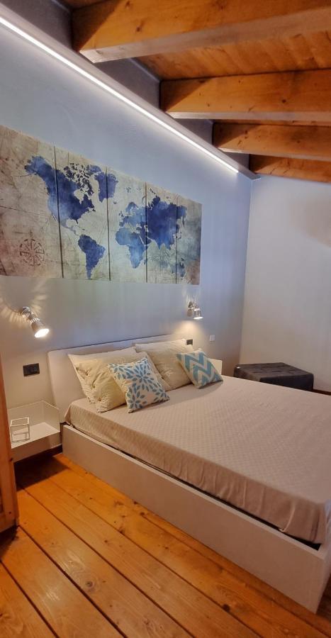 Dolce Blu Sirmione Lägenhet Rivoltella del Garda Exteriör bild