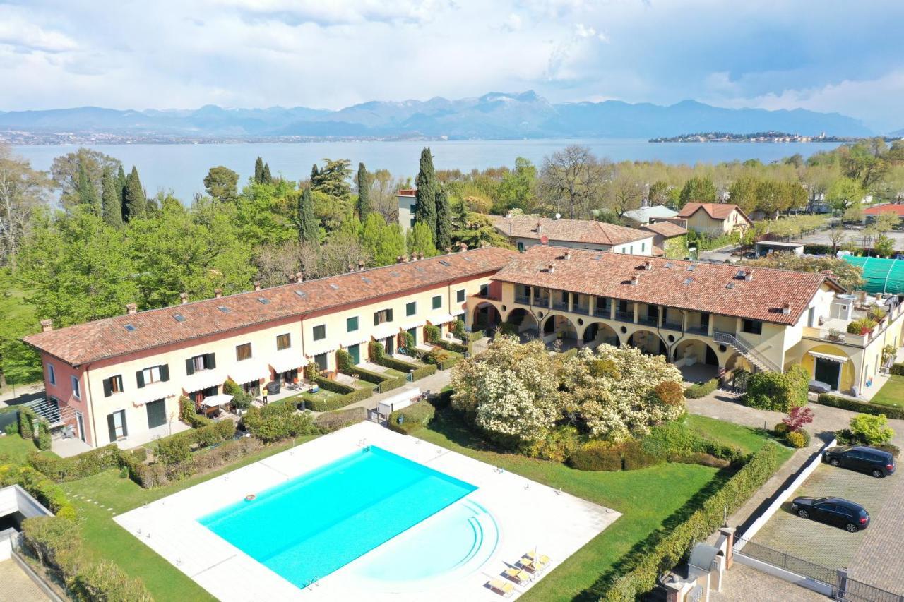 Dolce Blu Sirmione Lägenhet Rivoltella del Garda Exteriör bild